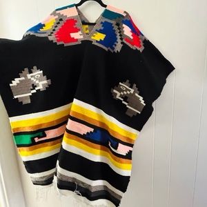 SALE * Aztec Native Pattern Woven Boho Poncho